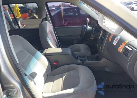 2005 Ford Explorer Xlt/Xlt Sport from USA, damaged, VIN 1FMZU73K45ZA17254